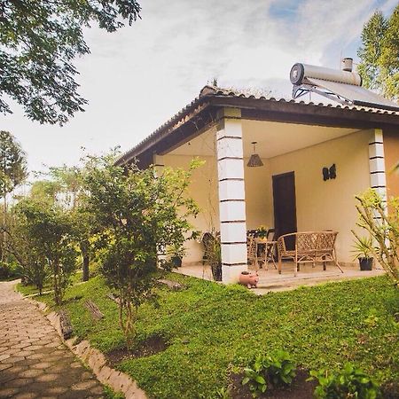 Pousada Valle Das Aguas Maria da Fé Eksteriør billede
